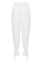 Load image into Gallery viewer, Cruz Ankle Tie Pleated Pant