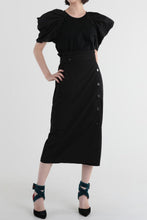 Load image into Gallery viewer, Roxanne Puff Sleeve Blouse
