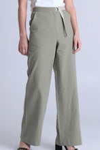 Load image into Gallery viewer, Finn Belted Pant
