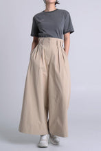 Load image into Gallery viewer, Hera Wide Legged Pants
