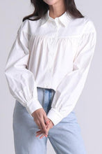 Load image into Gallery viewer, Lila Pleated Top
