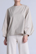 Load image into Gallery viewer, Nina Puff Blouse
