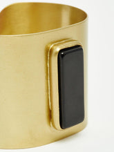 Load image into Gallery viewer, Herald Glass Vase
